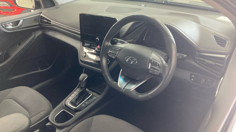 Hyundai IONIQ 1.6 GDi Hybrid Premium 5dr DCT Hybrid Hatchback